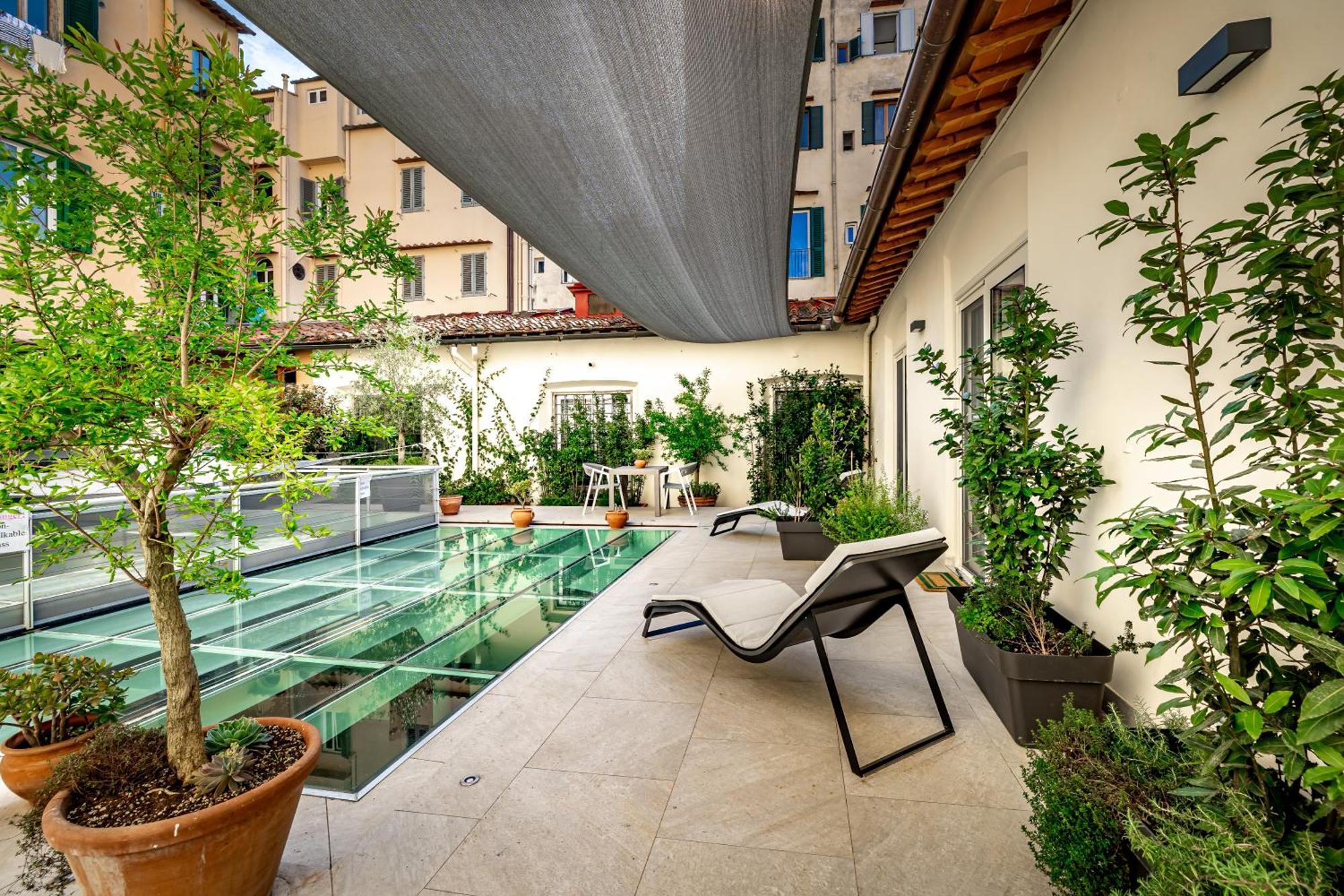 Aparthotel Dimora Collection - Le Corti - Boutique Luxury In A Restored 13th Century Convent, With Sauna And Gym (adults Only) Florence