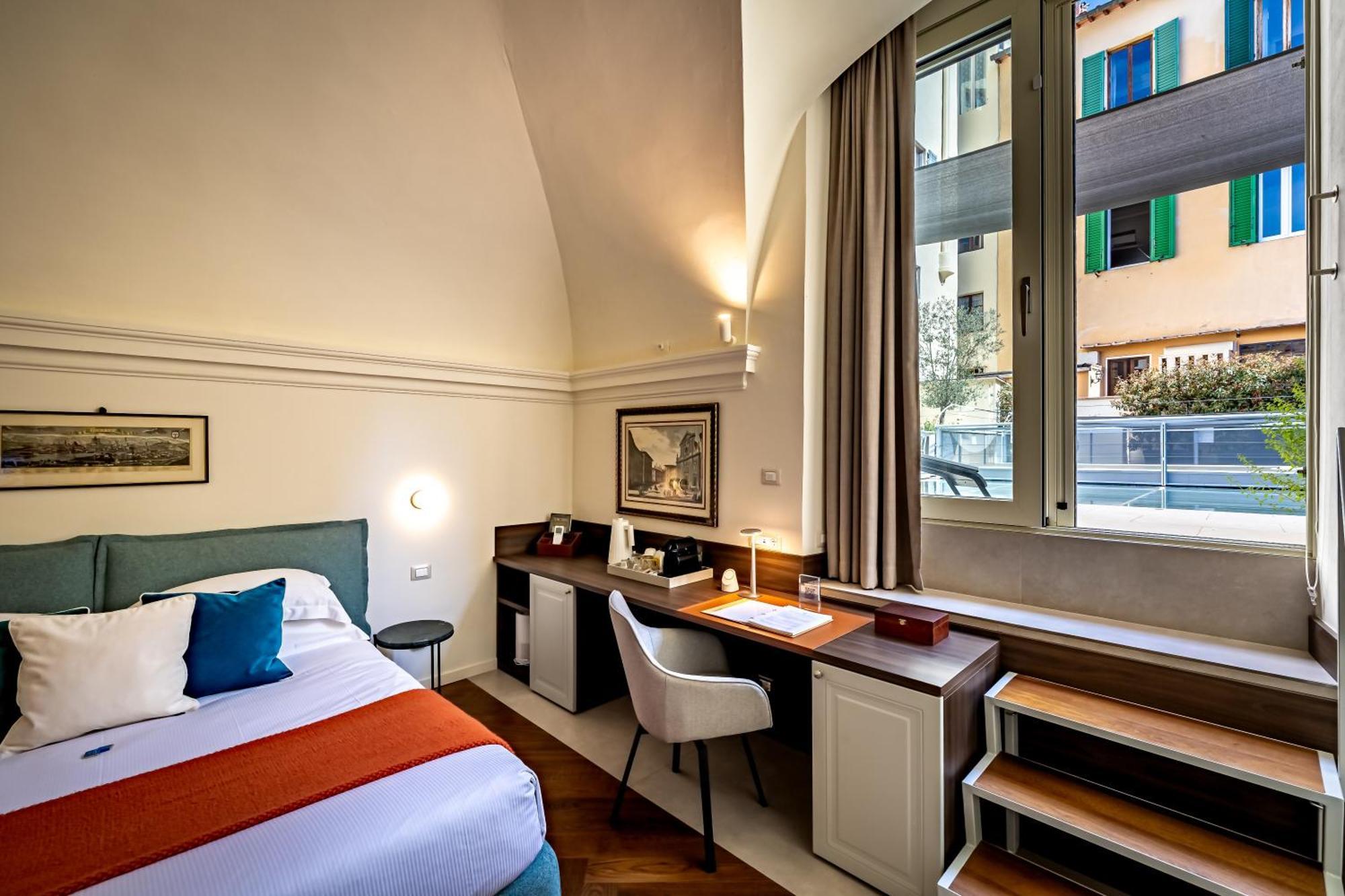 Dimora Collection - Le Corti - Boutique Luxury In A Restored 13th Century Convent, With Sauna And Gym (adults Only) *